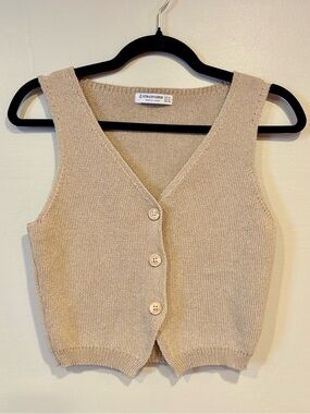 Stradivarius Beige Knit Button Up Vest Top Women's Medium Like New